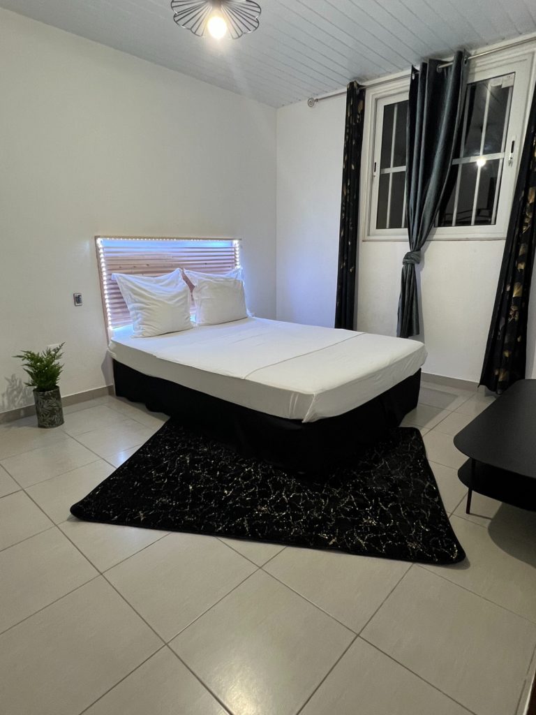 capsnezia-kasentof-location-appartement-meuble-cayenne-guyaneimg_8396